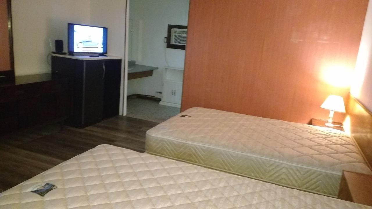 Golf Inn Niagara Falls Zewnętrze zdjęcie